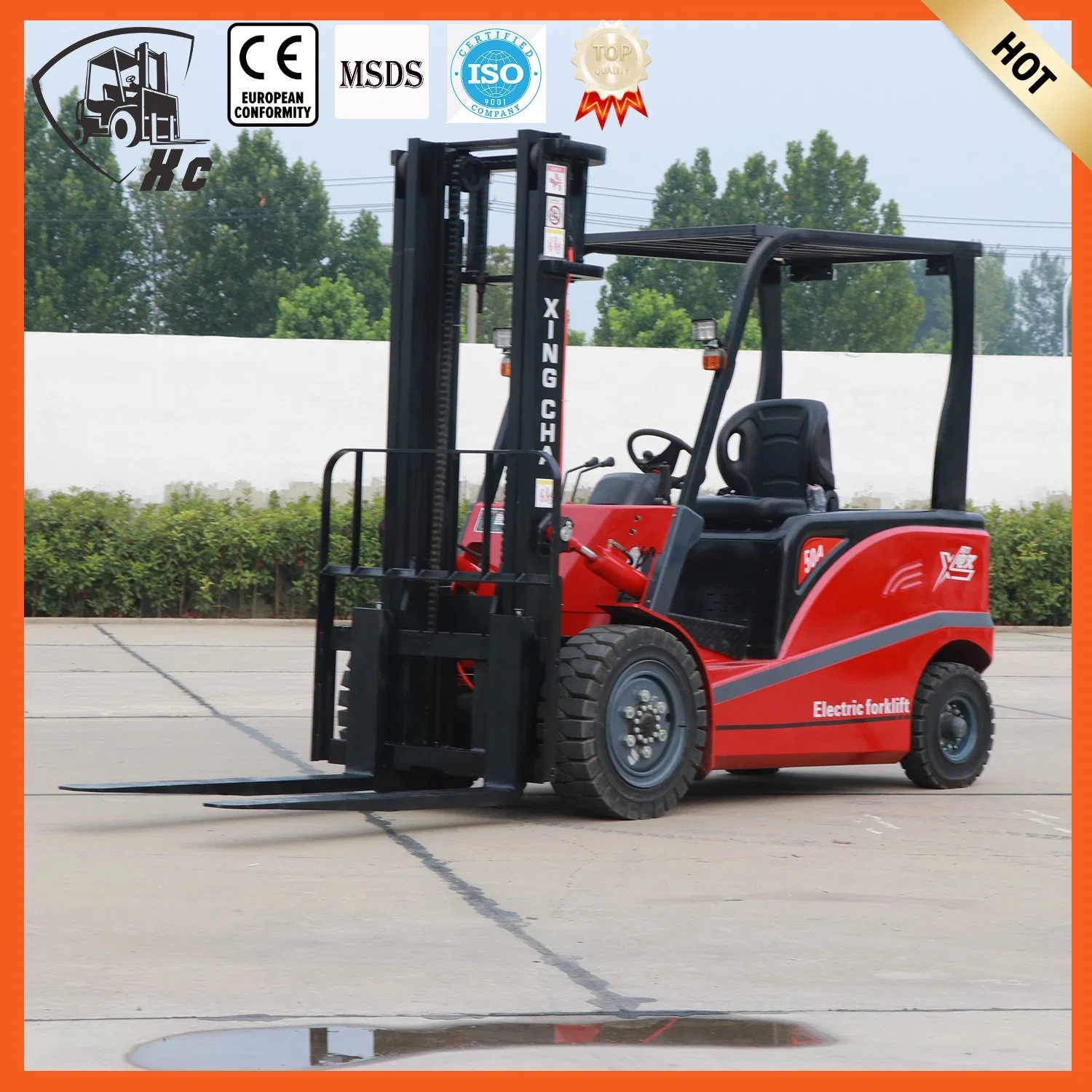 Small Battery Electric Four Wheels Forklift Truck with Solid Rubber Tires Tyre