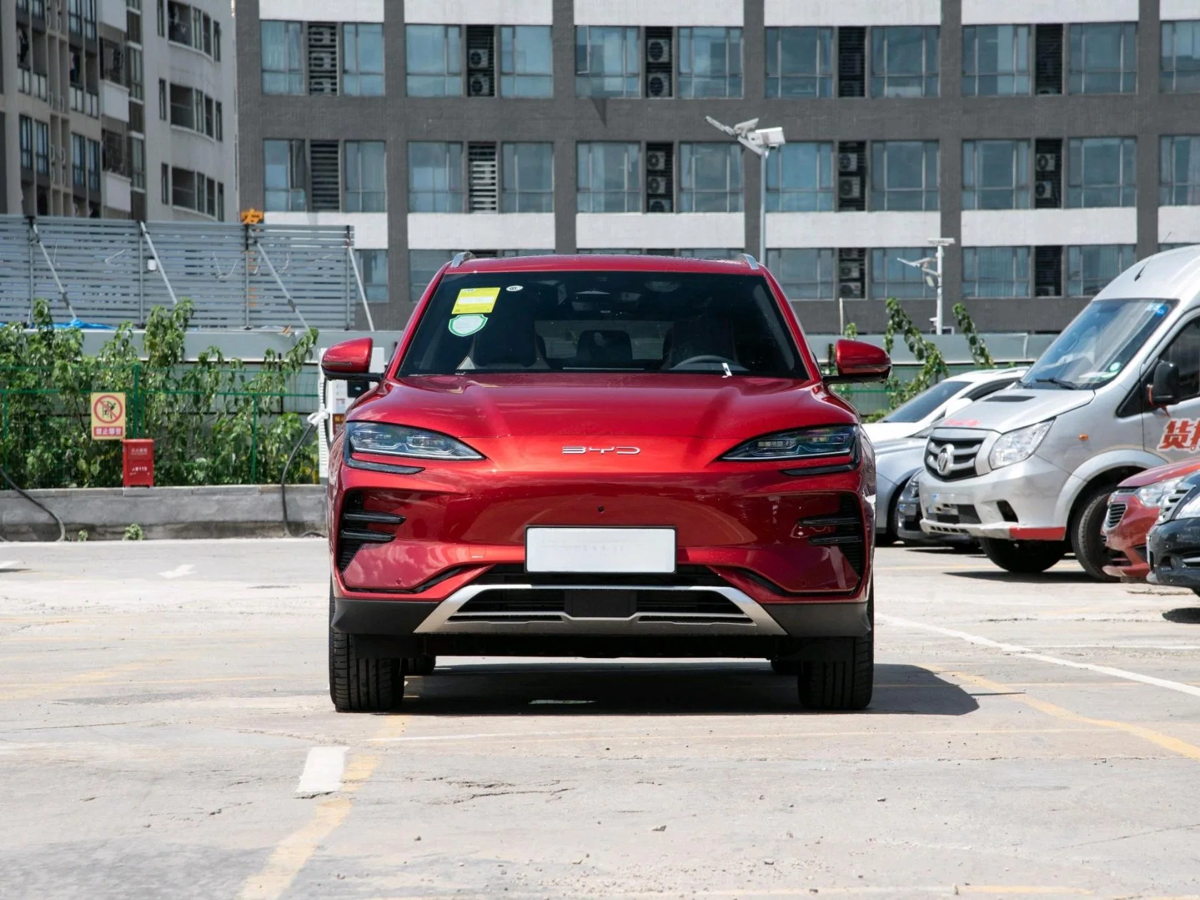 BYD Song Plus Новая версия Energy Compact SUV 2023 Champion Флагманская модель электромобиля 520 км