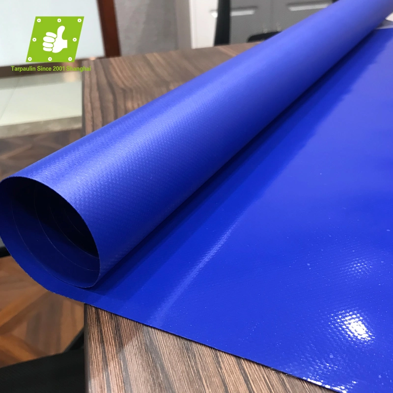 Tecido de Lona de PVC Revestido Impermeável e Resistente para Cobertura de Caminhão e Tenda.