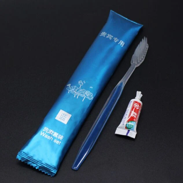 Toothbrush in OPP Bag with Hotel Amenities for Hotel Room
