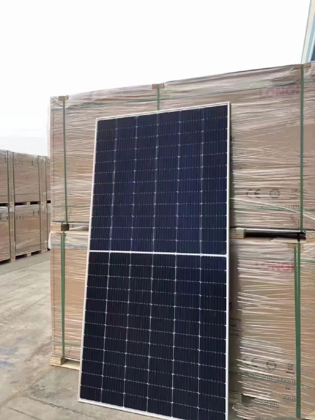 Canadian/Longi/Risen/Jinko/Trina/Ja/Hanwha/Yingli 430W/435W/440W/445W/450W Portable Solar Panel for Mobile Phone