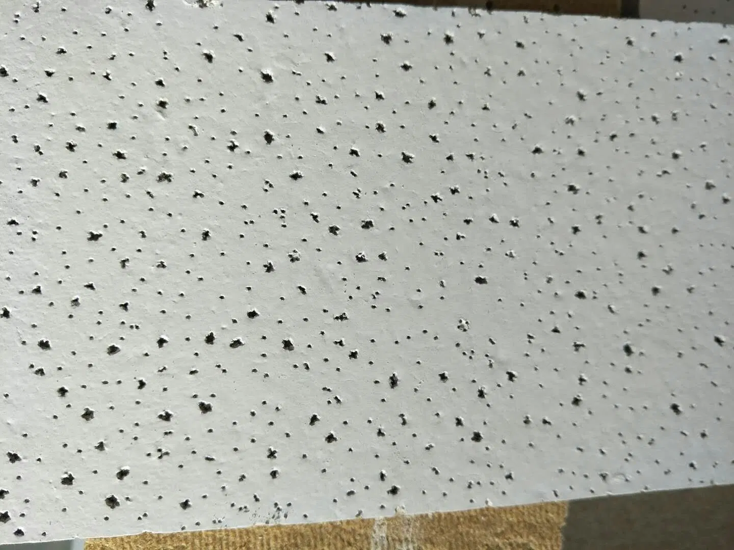 Sound Absorption Acoustic Mineral Fiber Board for Ceiling Decoration