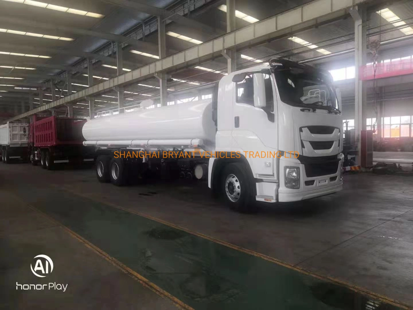 Isuzu Water Tank Truck