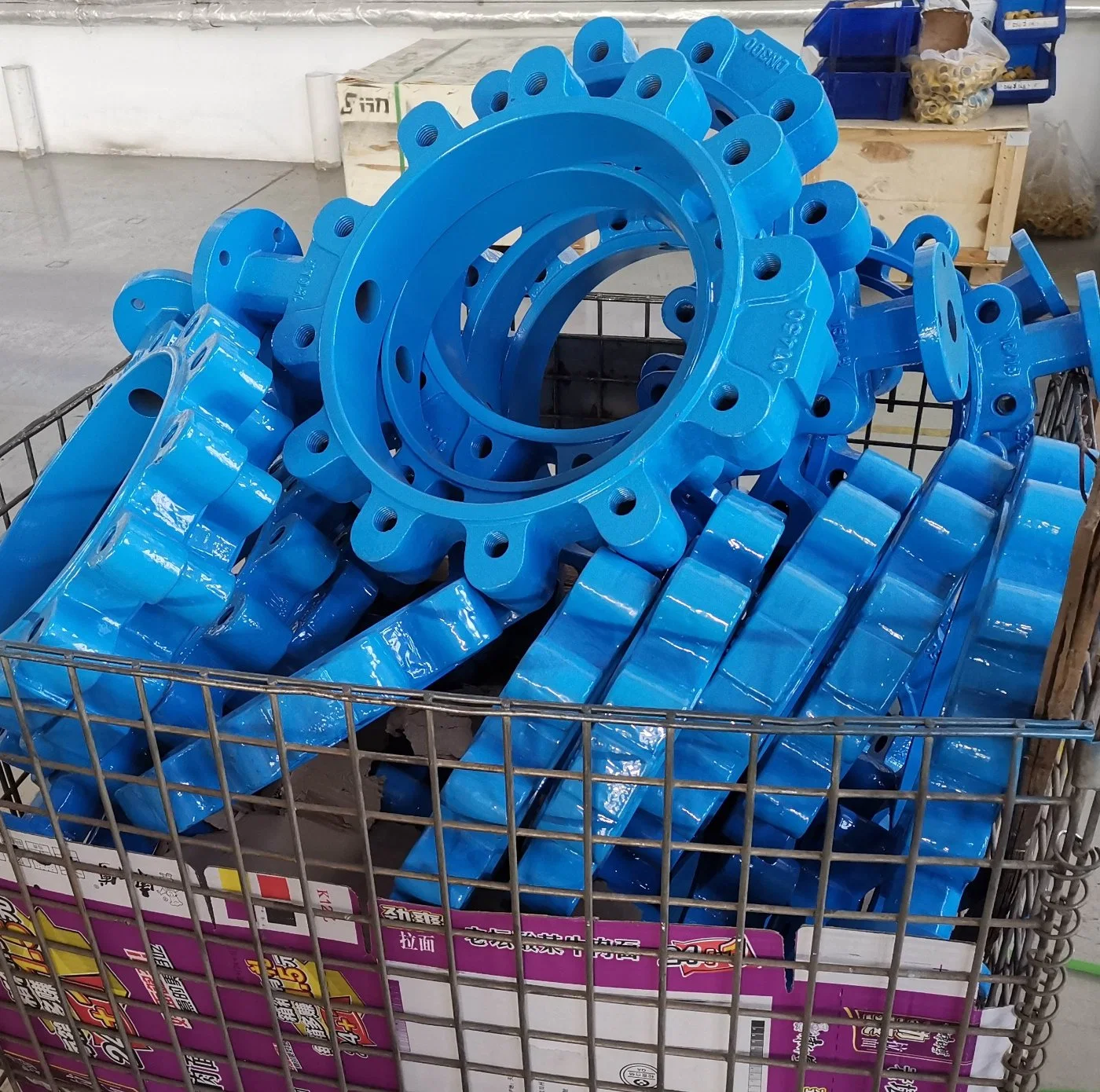 Casting Lug Type Pn 16 Butterfly Valve with Pinless Bell Brand in Tianjin