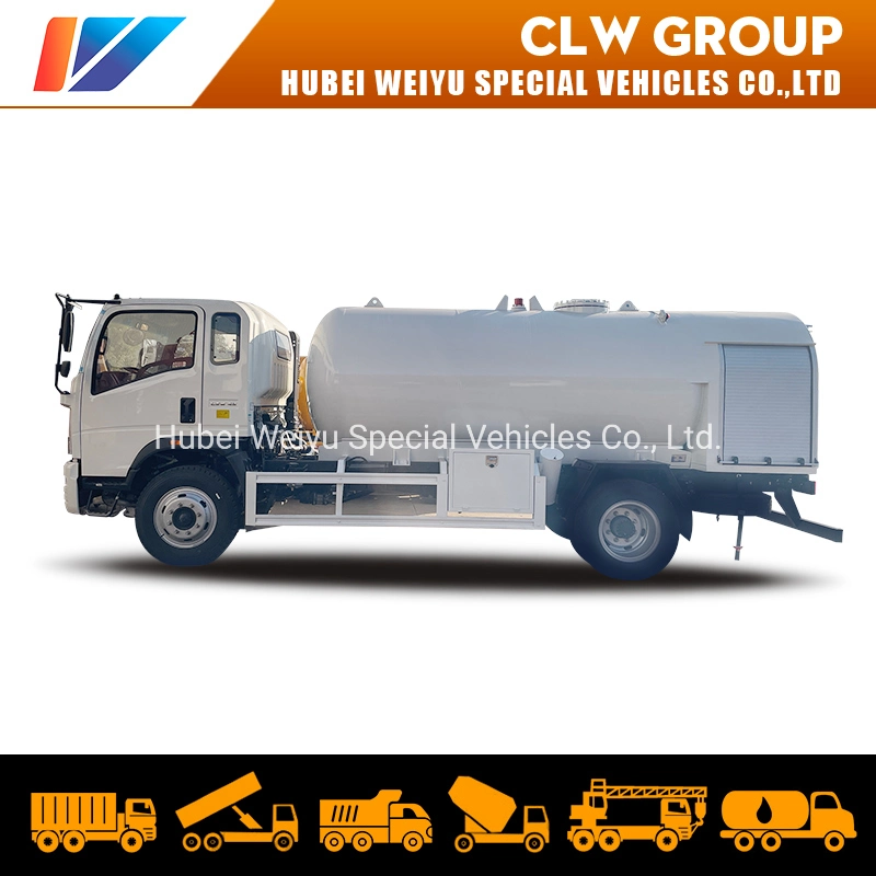 Chengli Factory 4*2 8 Cubic 8000liters Bobtail Truck LPG Transport Trcuk with Refilling Gas Dispensener