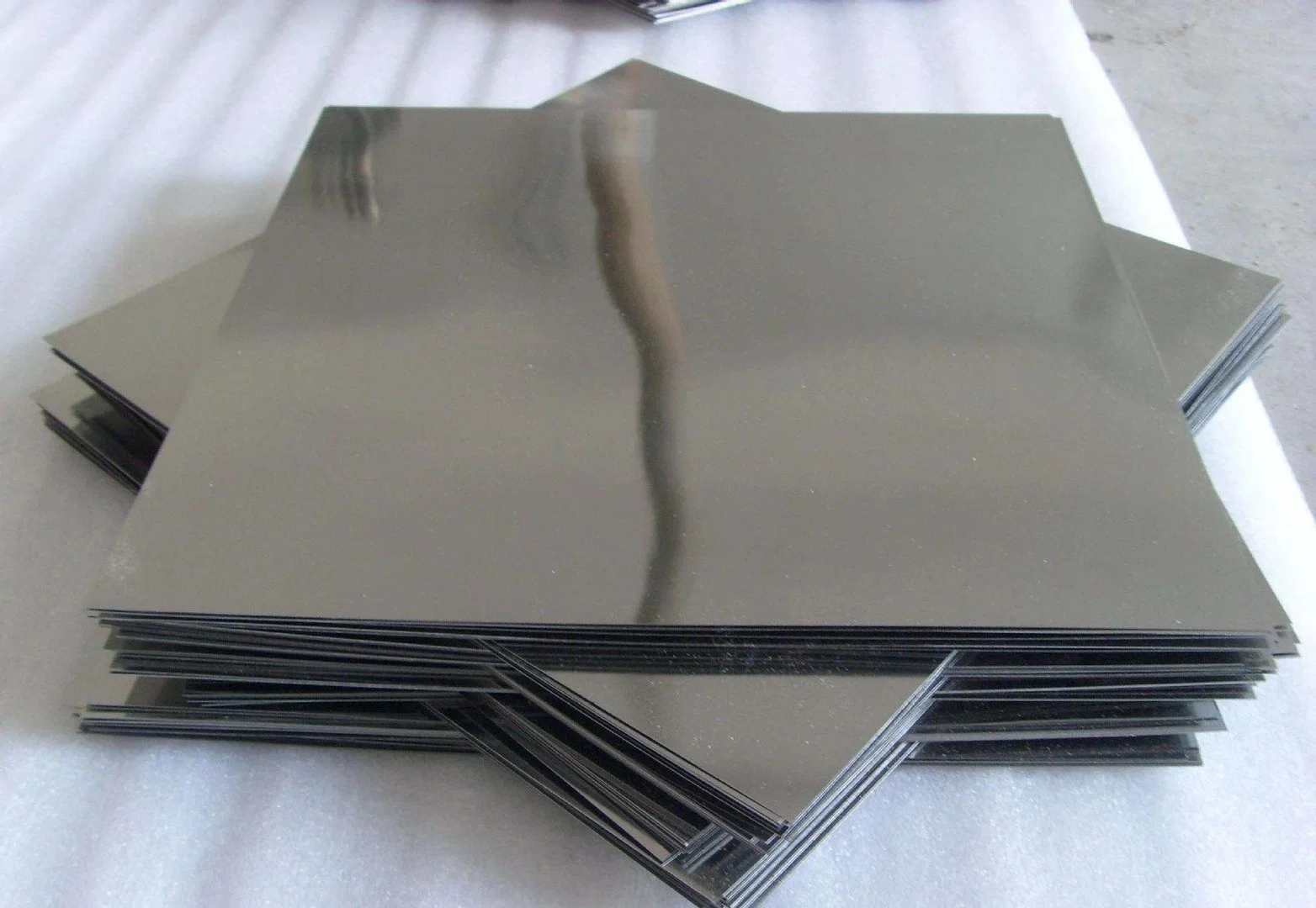 T0.025-20mm 99.95% Pure Molybdenum Plate/Sheet Molybdenum Strip