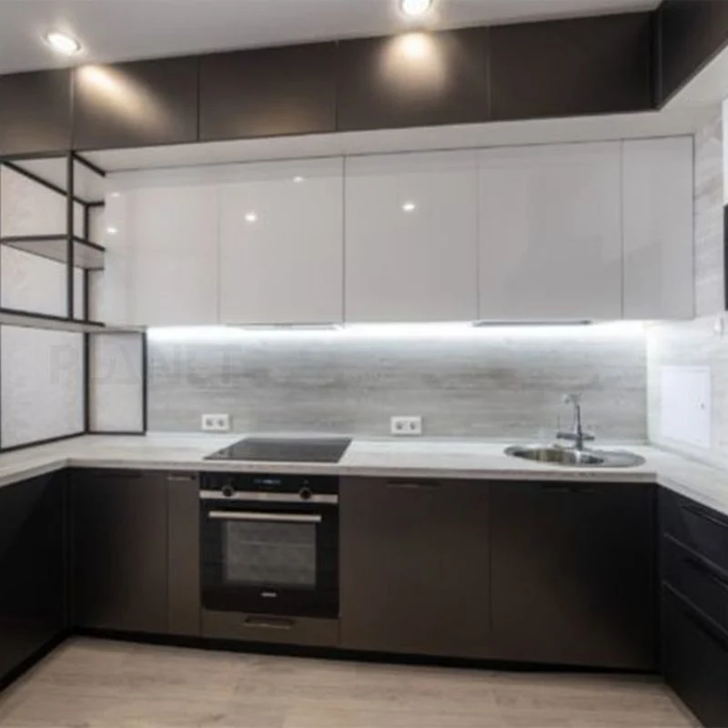 Diseños minimalistas modernos Color Negro acabado mate Lacquer Kitchen Island Gabinetes Armario de cocina montado en la pared