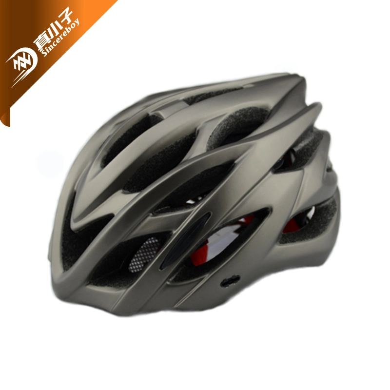 Capacete de segurança para bicicleta esportiva por atacado de fábrica com luz de LED piscante.