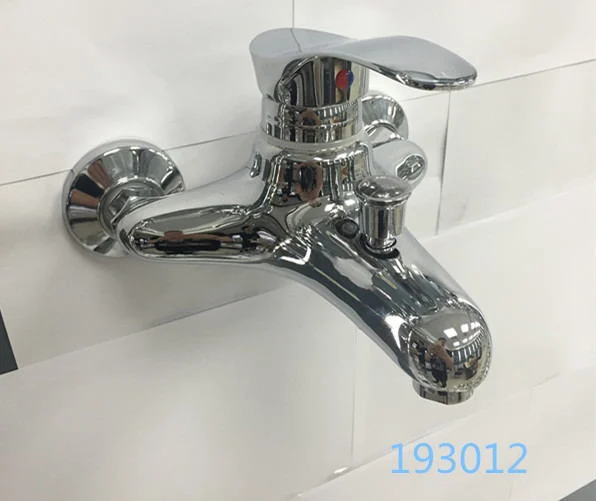 Building Materials Bathroom Faucet Wall Mounted Mixer Bath Faucet Factory Supply