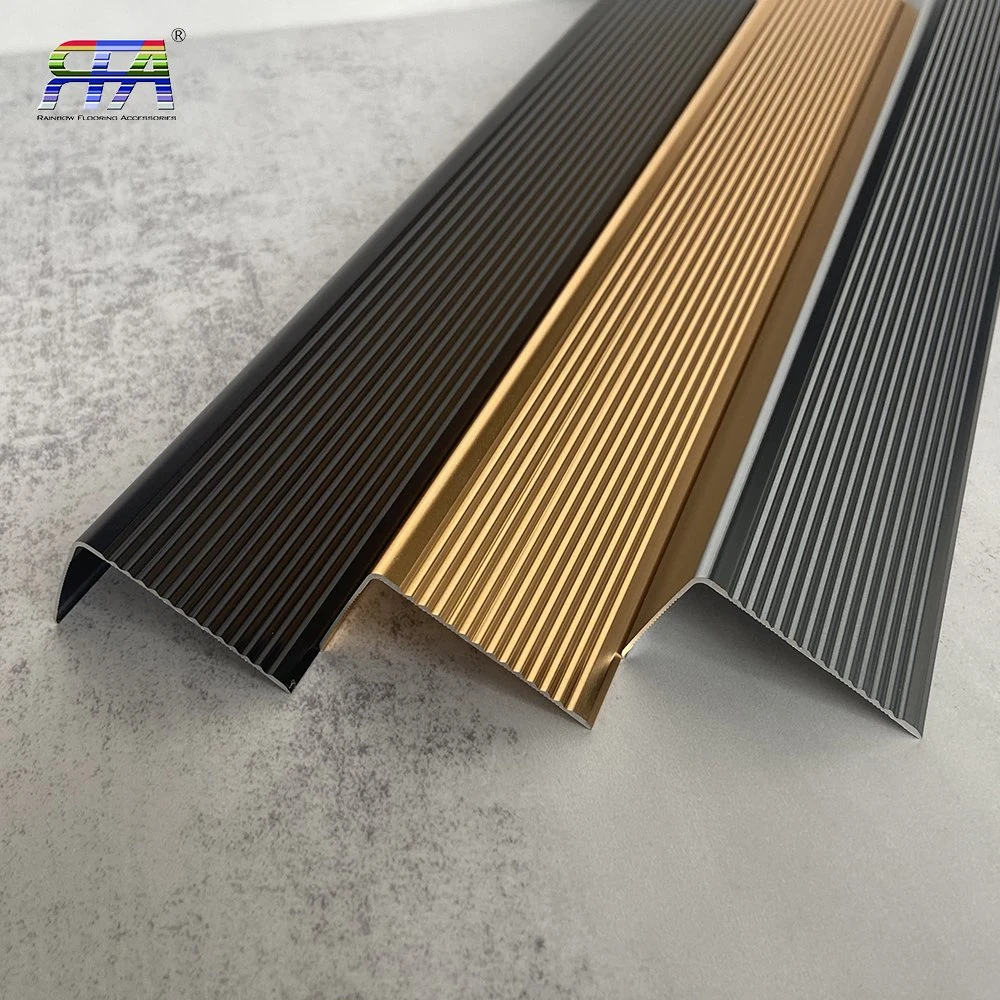 L-Shaped Floor Metal Aluminum Corner Trim Strip 30 * 50mm Anti Slip L-Shaped Floor Aluminum Decoration