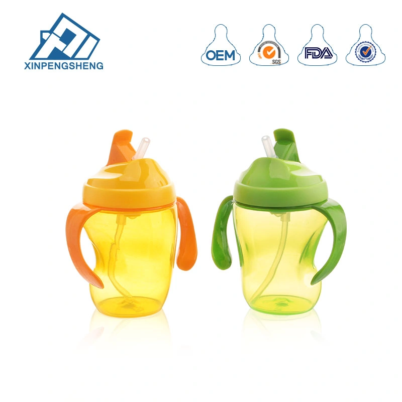 Wholesale/Supplier Plastic Drinking Cup with Handle Baby Training Drinking Water Cup