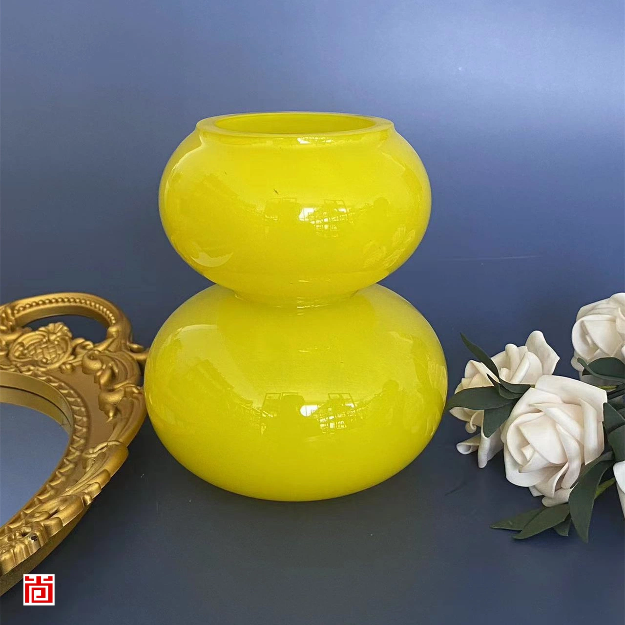 Yellow Gourd-Shaped Glass Flower Vase for House Decor