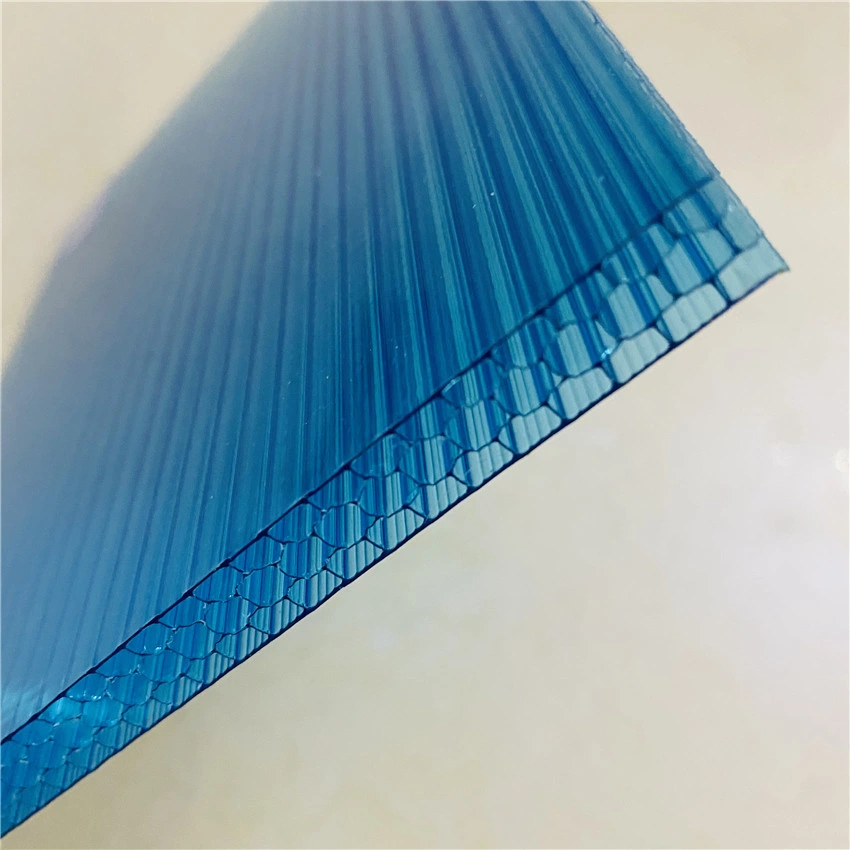 Prix de la feuille en polycarbonate solide, panneau ondulé de toiture, panneau PC embossé, feuille creuse en polycarbonate.