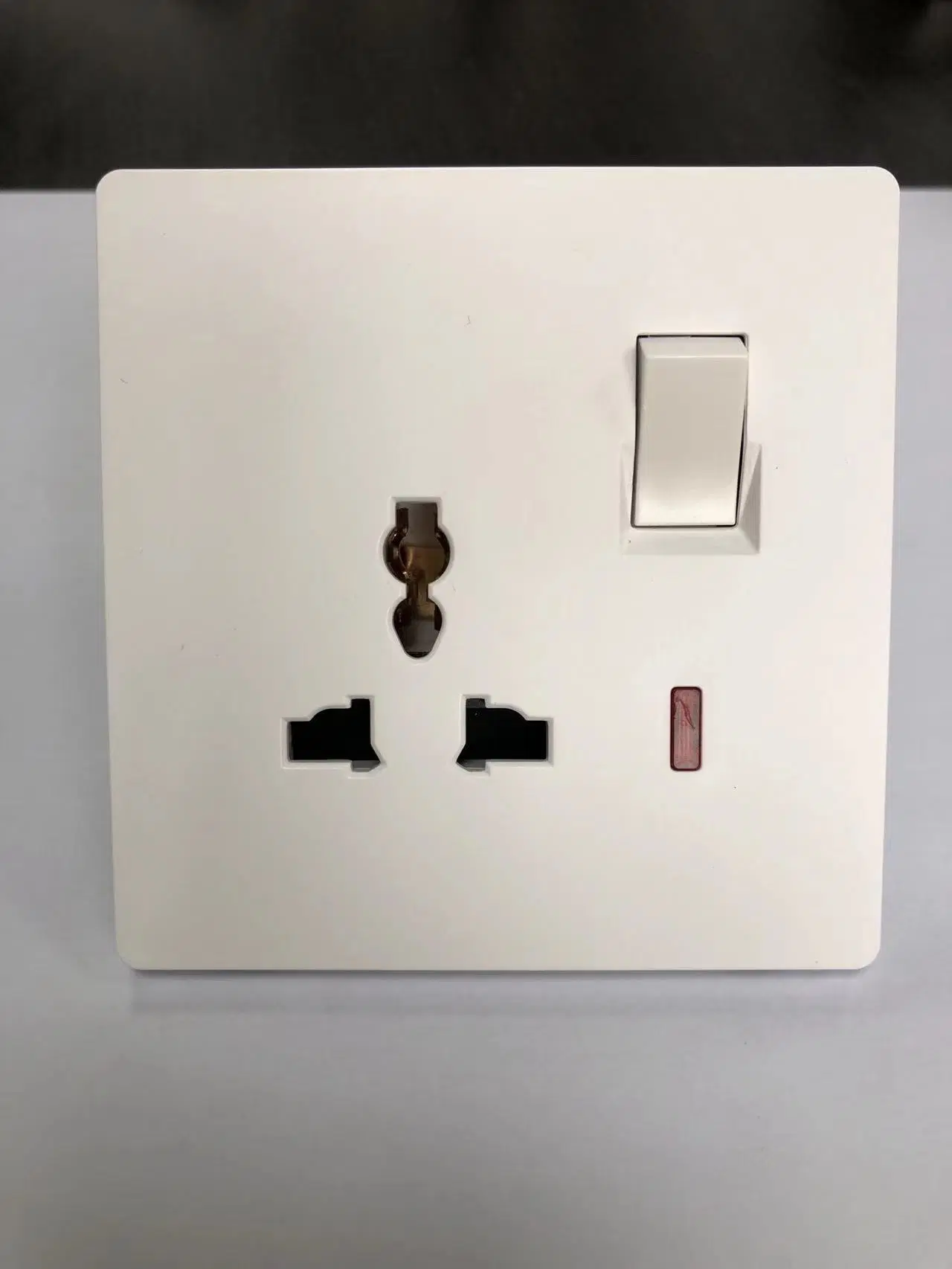 One Pair of 3A with Open and Close Outlet Wall Switch