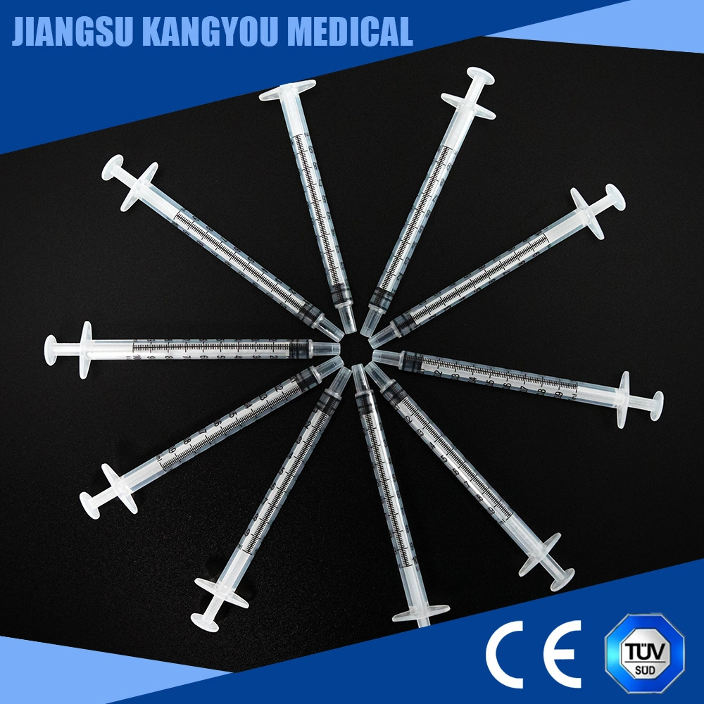 CE Medical Safety Single Use Sterile Injection Plastic Syringe with/Without Needles