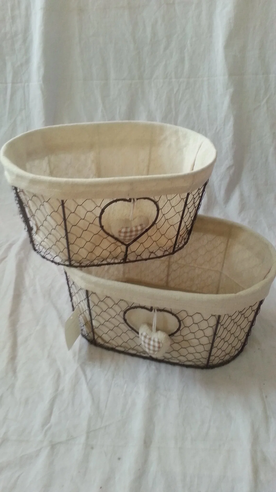 Set 2 Flower Storage Wire Basket with Heart Shape
