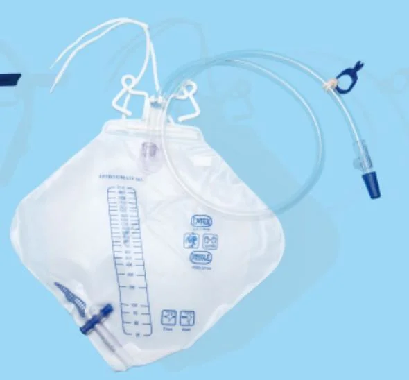 322 Shape, 2000ml Drainage Bag, with 120cm Inlet Tube, with Non Return Valve, Air Vent, Bed Sheet Clamp, Needleless Sampling Port, T-Tap Bottom Draining.