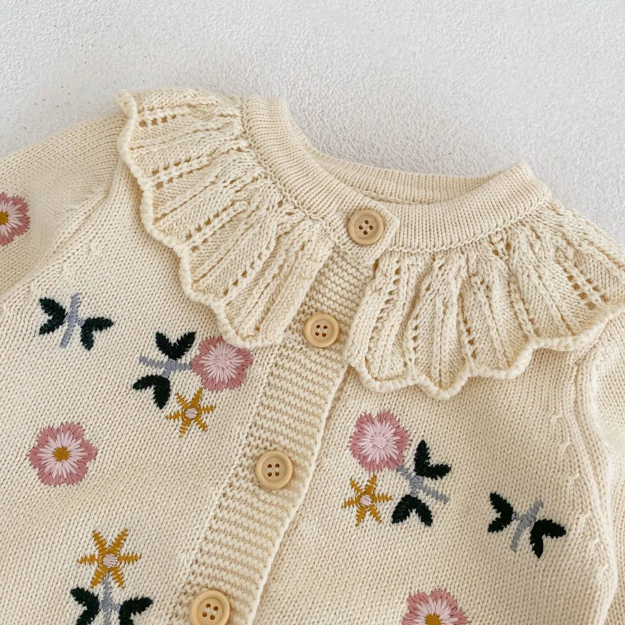 Spring Girl Baby Rompers Flowers Embroidered Lotus Leaf Collar Knitted Pure Cotton Baby Infant Sweater