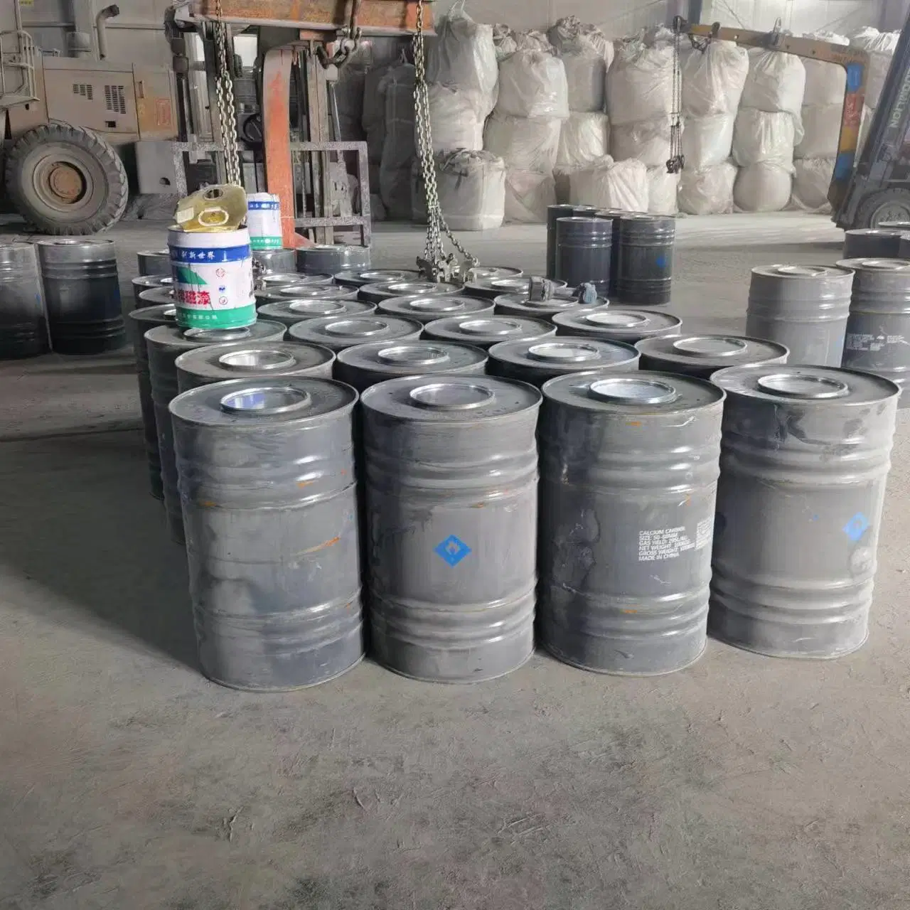 25-50& 50-80mm 295L-315L/Kg Industrial Grade Calcium Carbide with 100kg/Drum 50kg/Drumcalcium Carbide China Plant for Sale