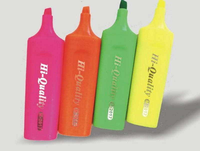 Hot Sale School & Office Highlighter/Stationery Plastic Highlighter