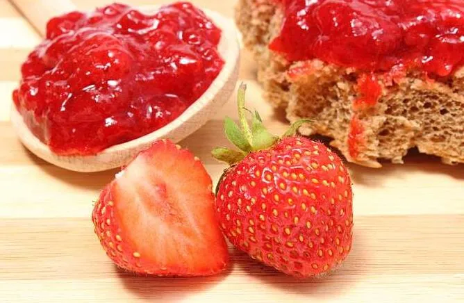 Los alimentos de sabor frutas sabor a fresa para Productos Lácteos, panadería y beber