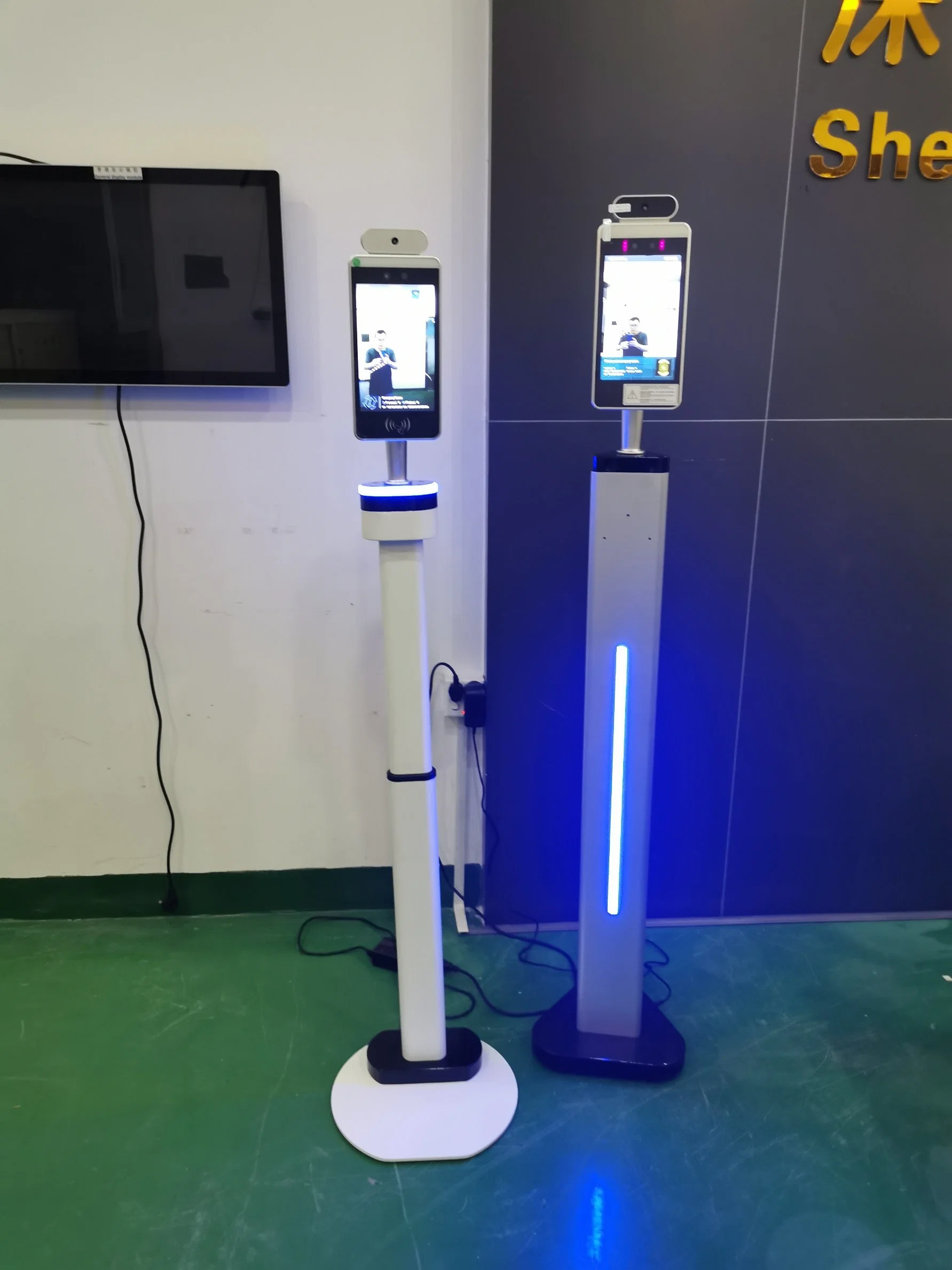 Floor Stand 8 Inch Screen Body Temperature Measurement and Dynamic Face Recognition Access Control Management System Biometric Time Attendance