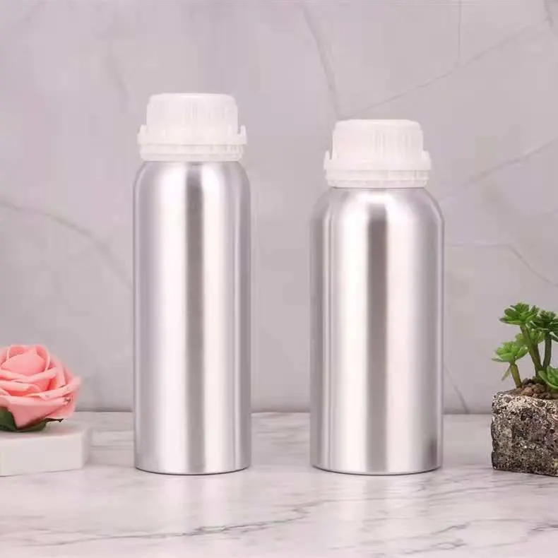 100ml 120ml Bouteille en aluminium de parfum Emballage de parfum Bouteille de distribution d'huile essentielle