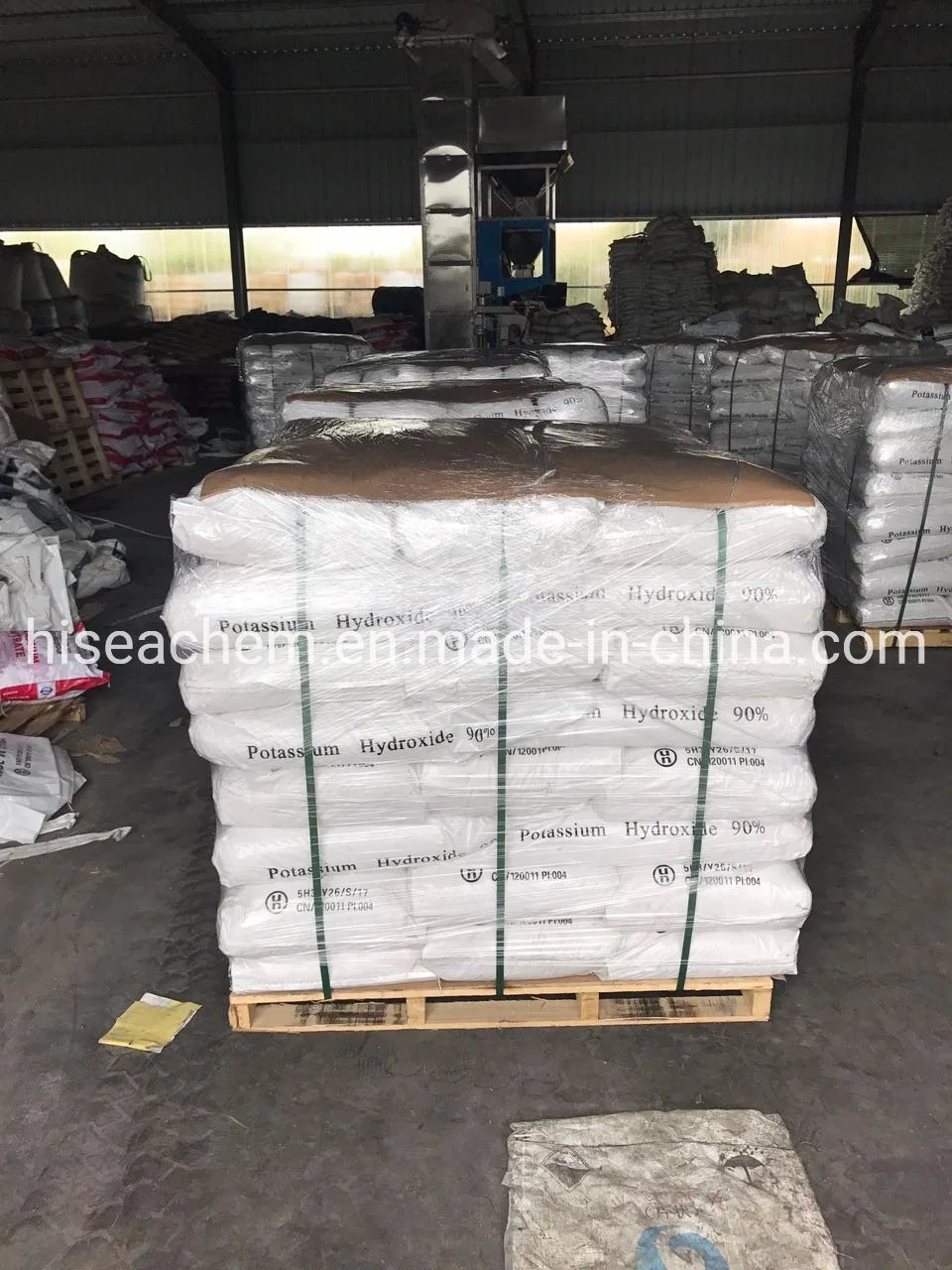 Potassium Hydroxide 90% Flakes KOH Industrial Grade CAS1310-58-3