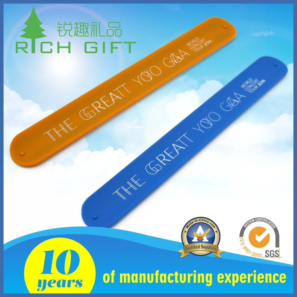 Custom Fashion PVC Silicone Slap Snap Wristband Bracelet for Kids