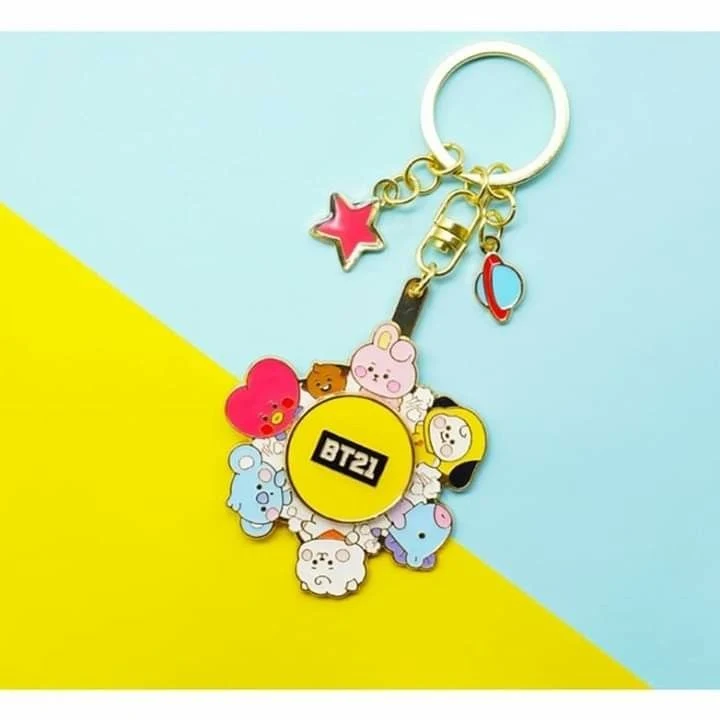 Wholesale/Supplier Custom Metal Kpop Bt S Bt21 Microphone Mascot Zinc Alloy Anime Necklace Keyring Keychain with Factory Price