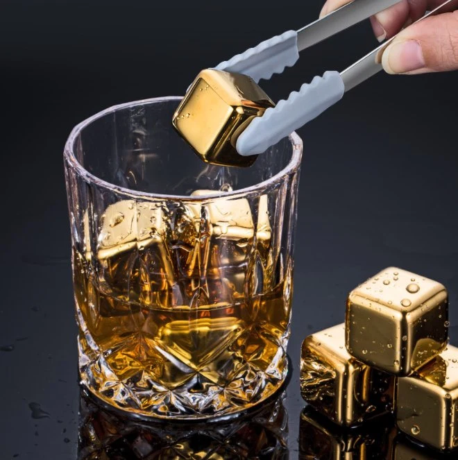 Venta en caliente Alimentos Grado 304 Acero inoxidable Oro hielo Cubo Piedra de whisky de metal reutilizable