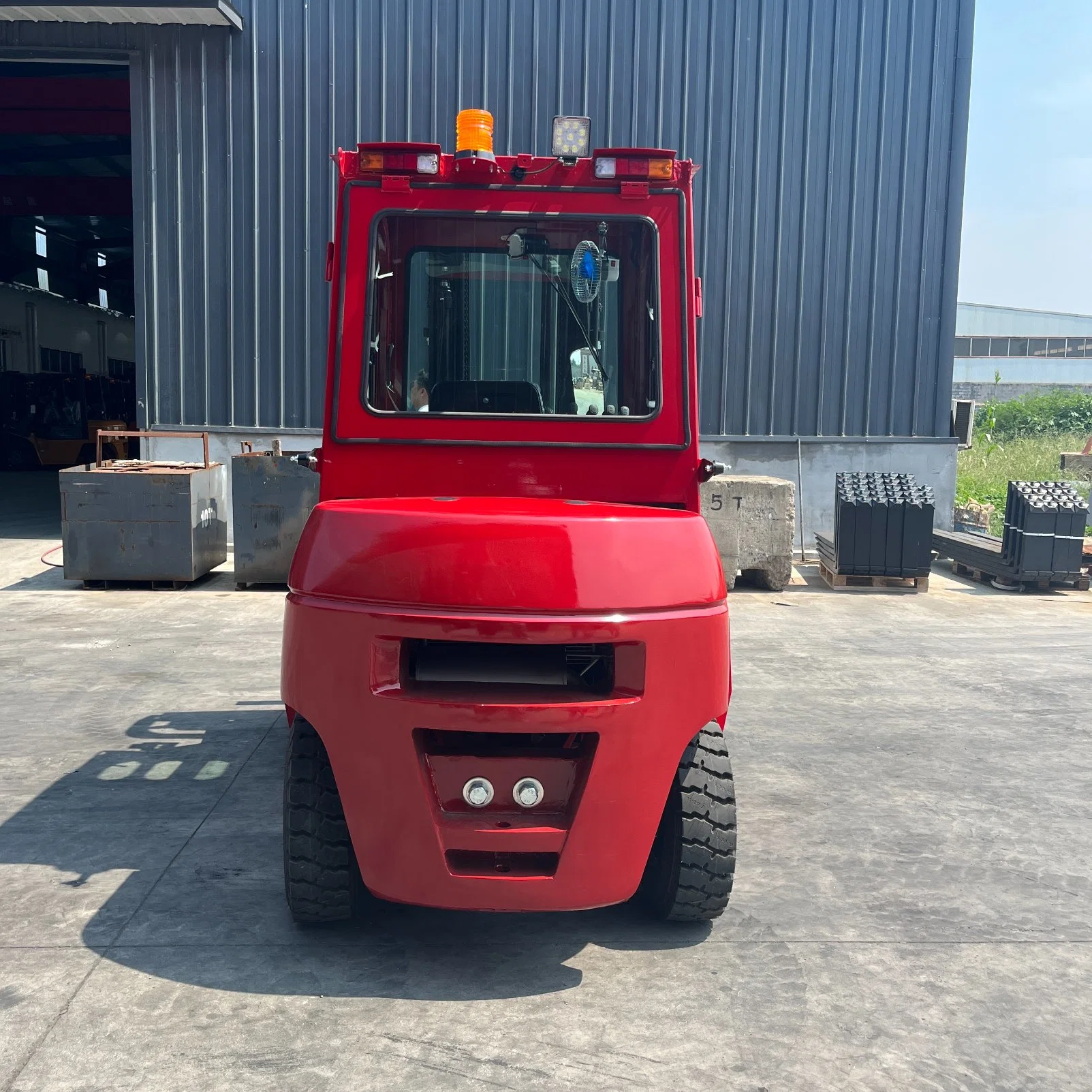 China's Top Factory Hot Brand Diesel Forklift, Can Be Used in The Construction Site, Garden and Other Places