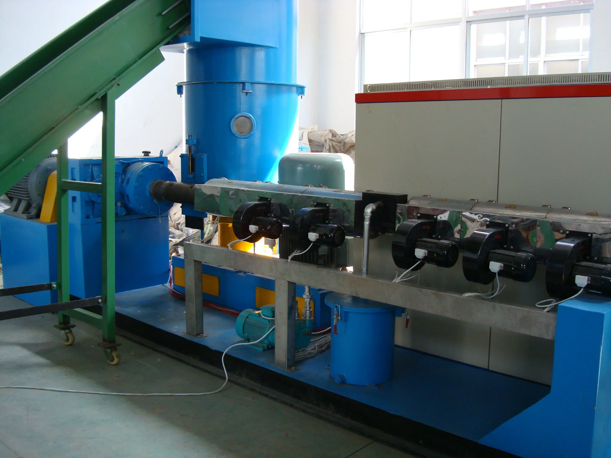 Plastic Recycling Machine Full Automatic Recycle Plastic Pppe Crushing Washing Recycling Machine