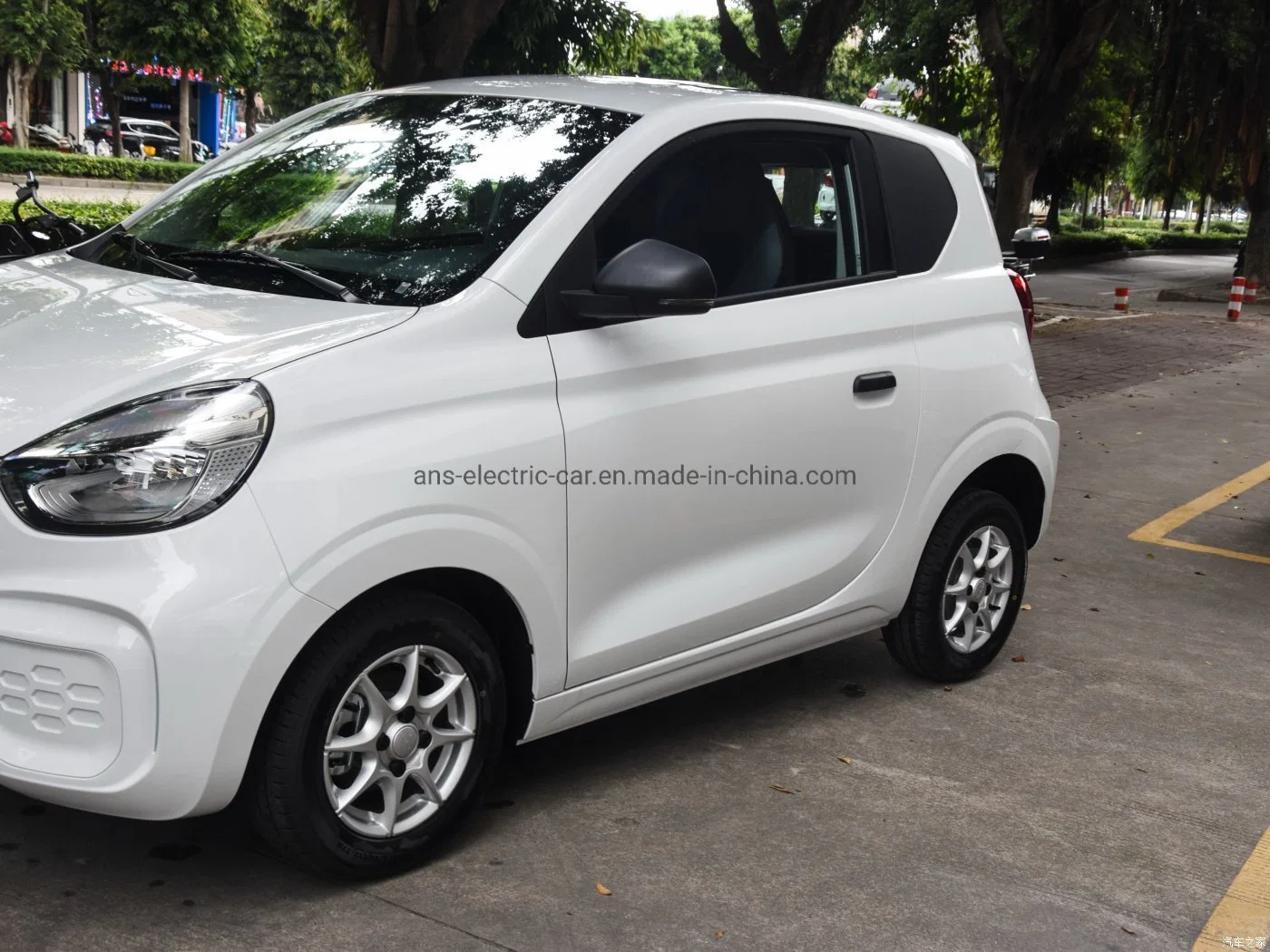 New Energy Car Roewe Clever 311km China Car