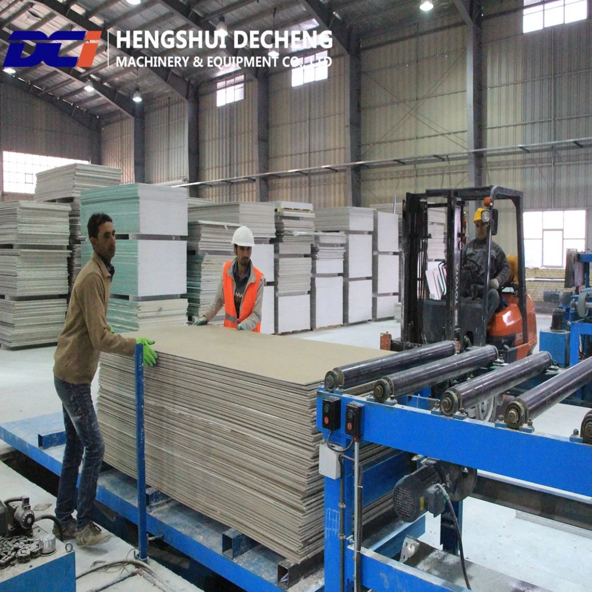 Automatic Paper Faced Gypsum Board Production Line with Overseas Engineer