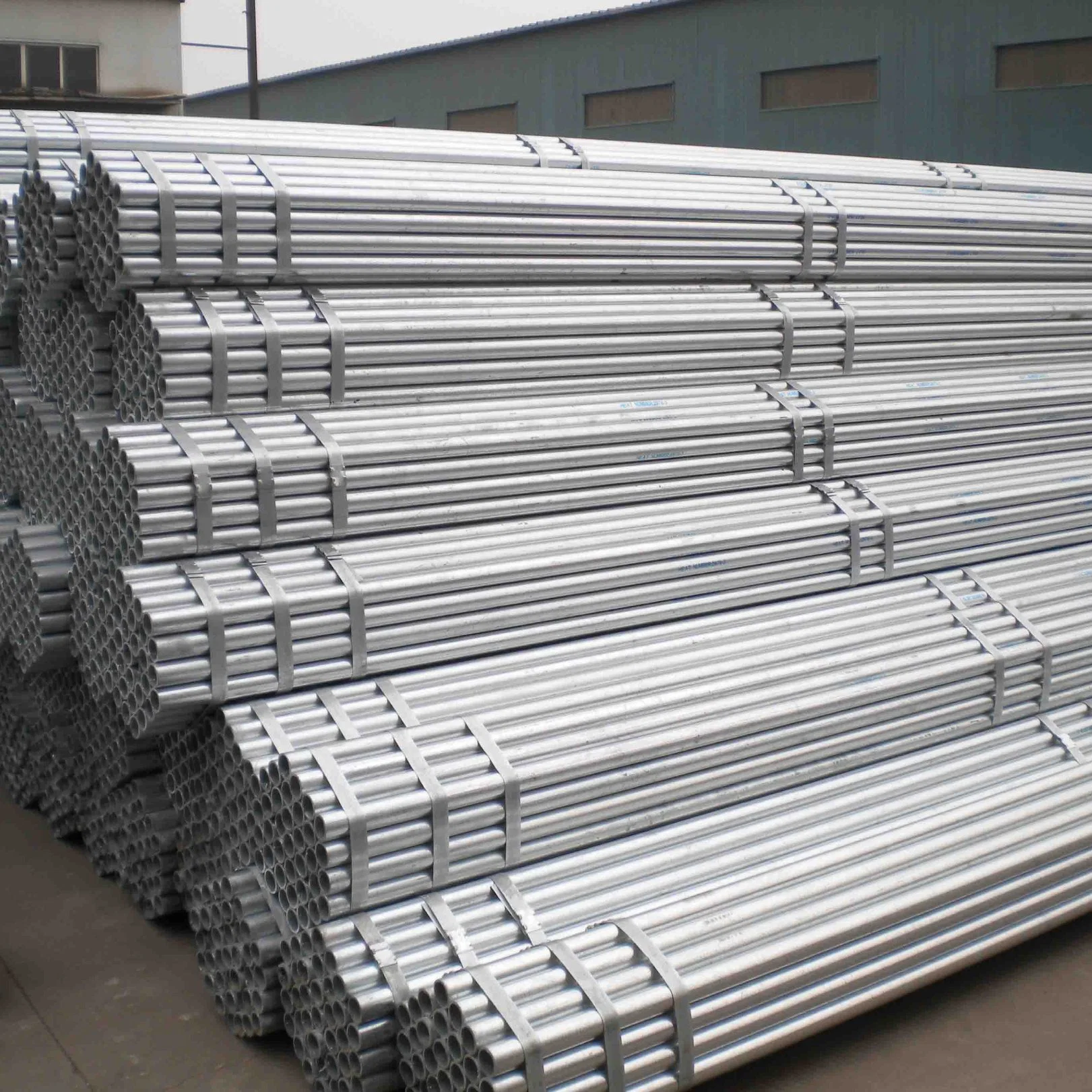 BS1387 roscado estructural HDG Acoplador de tubos de acero galvanizado