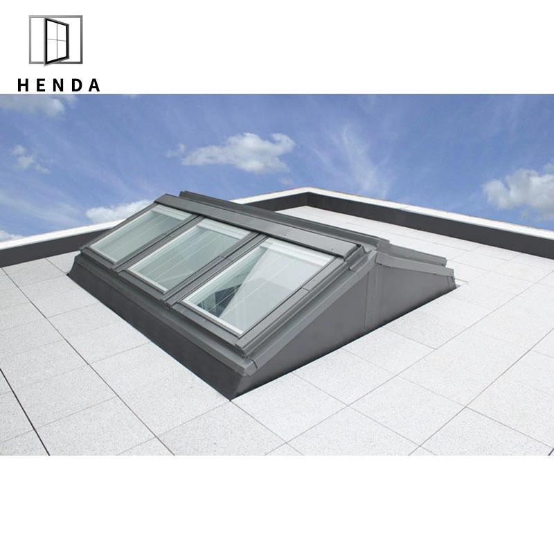 New Modern Rain Proof Polycarbonate Skylight Roofing Roof Skylight Tempered Glass Bi Folding Sliding Swning Window Skylight