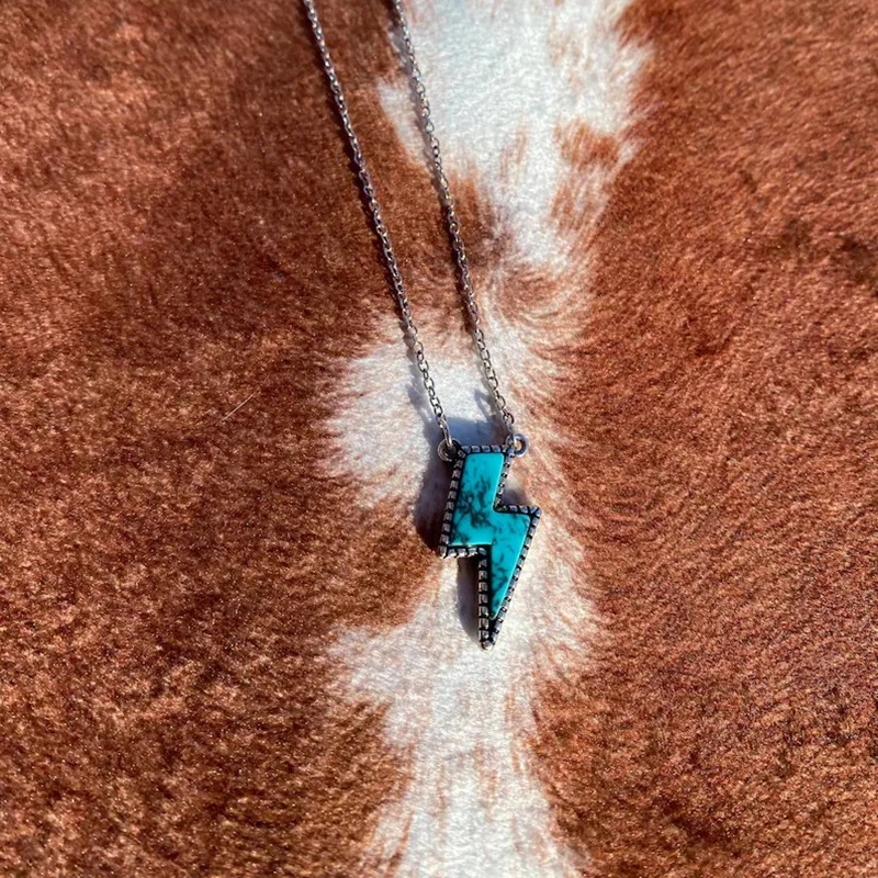 Boho Vintage Créatif Collier Éclair Turquoise pour Femmes Cadeau