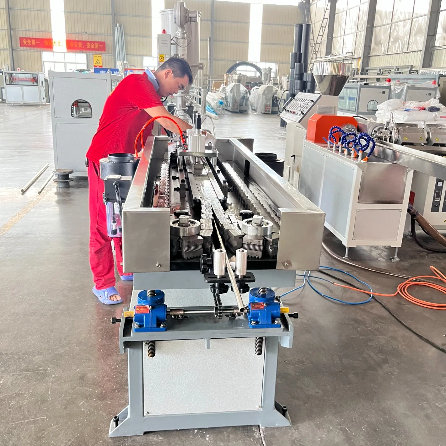 Carbon Pipe Production Machine Spiral Pipe Making Machinery