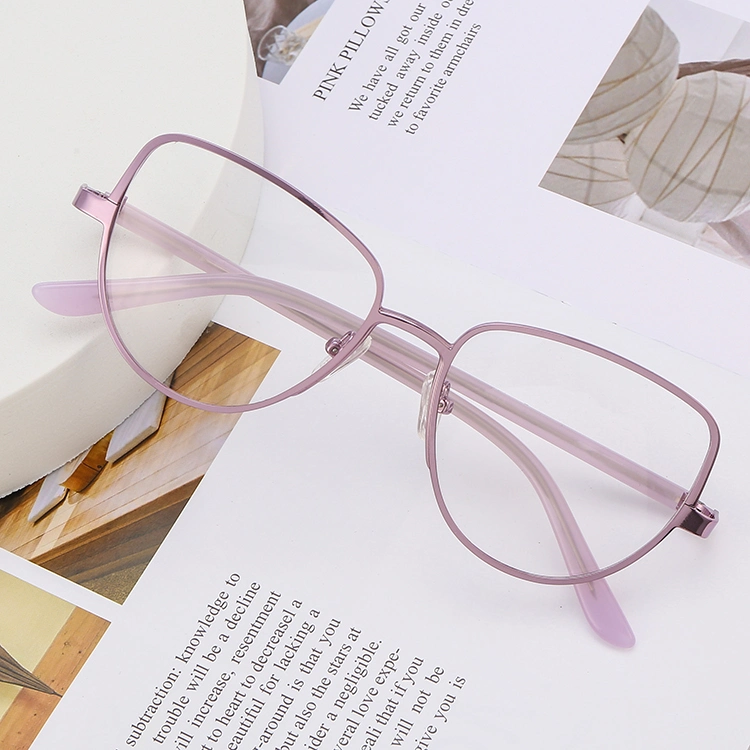 Le design de mode Cat Eye feuille métallique de femmes cadres optique