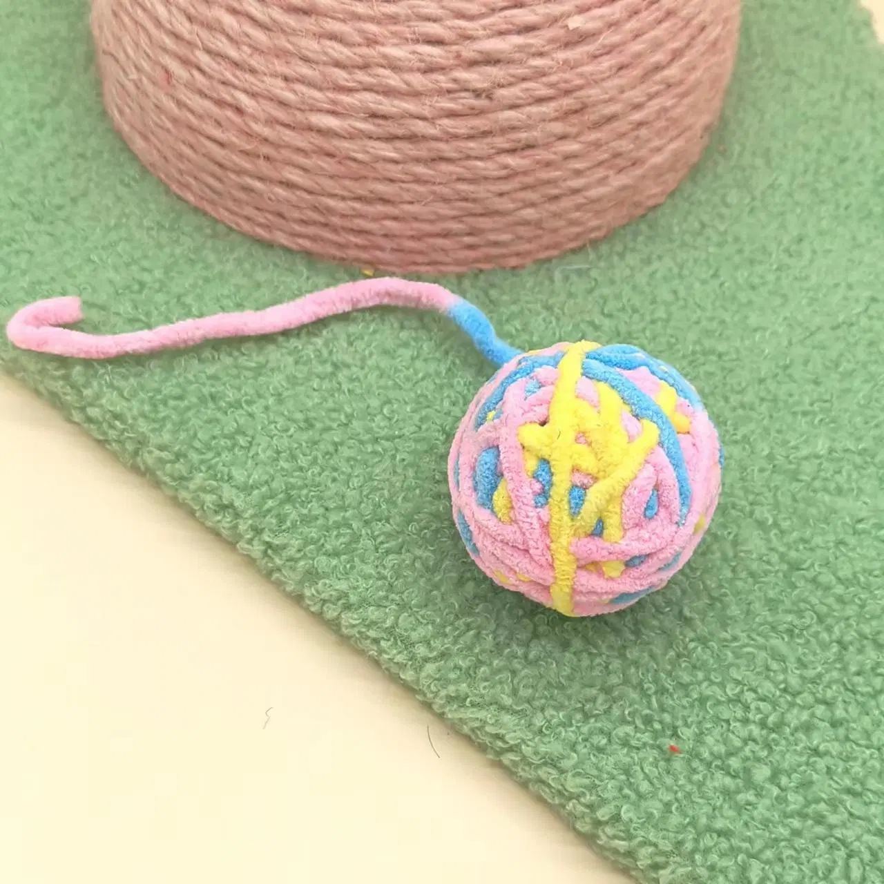 2023 New Cat Toy Ball Colorful Woolen Cat Teasing Chew Toy