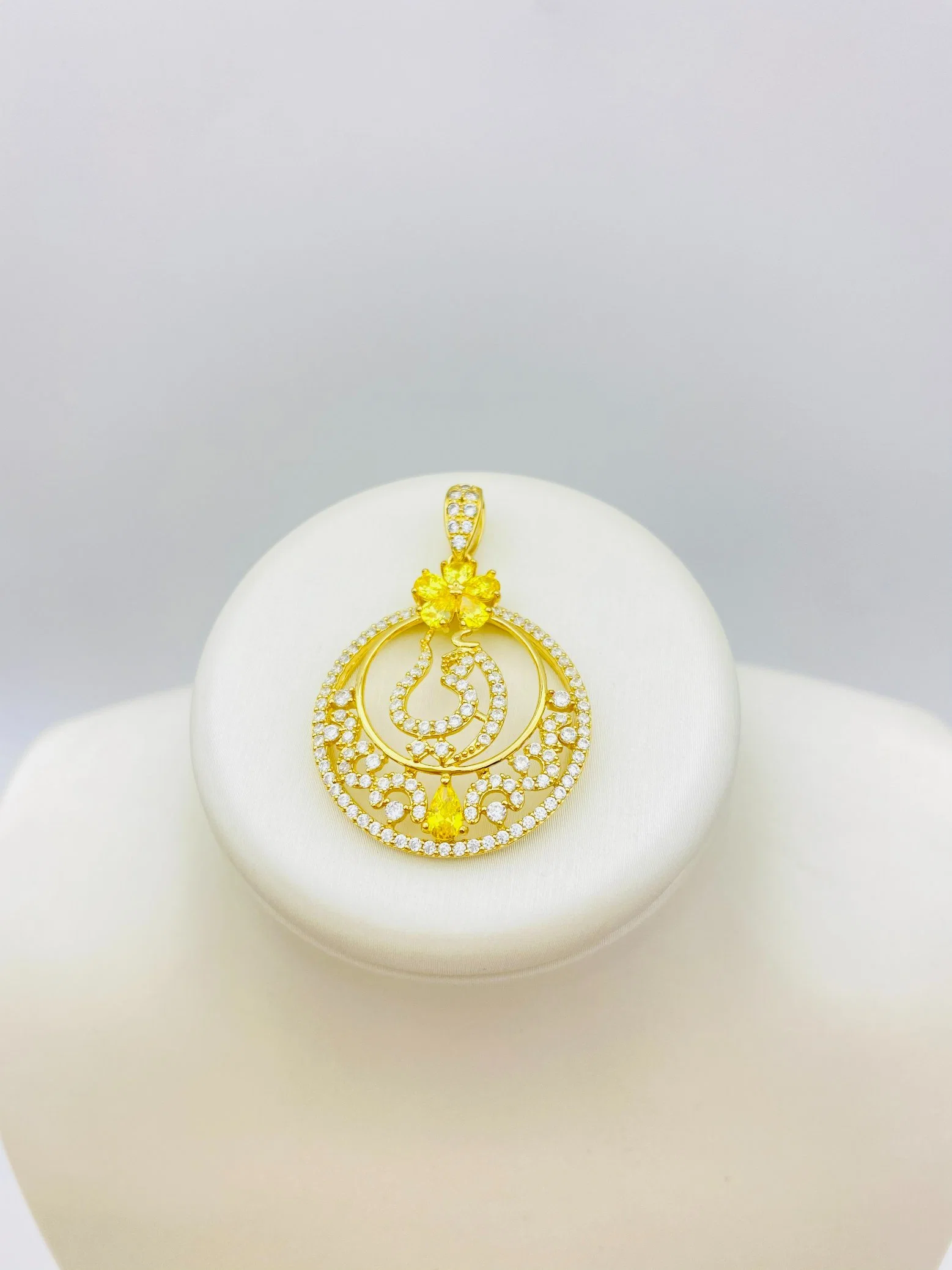 Sterling 925 Silver Fashion Pendant Jewelry with Yellow Canary Stone