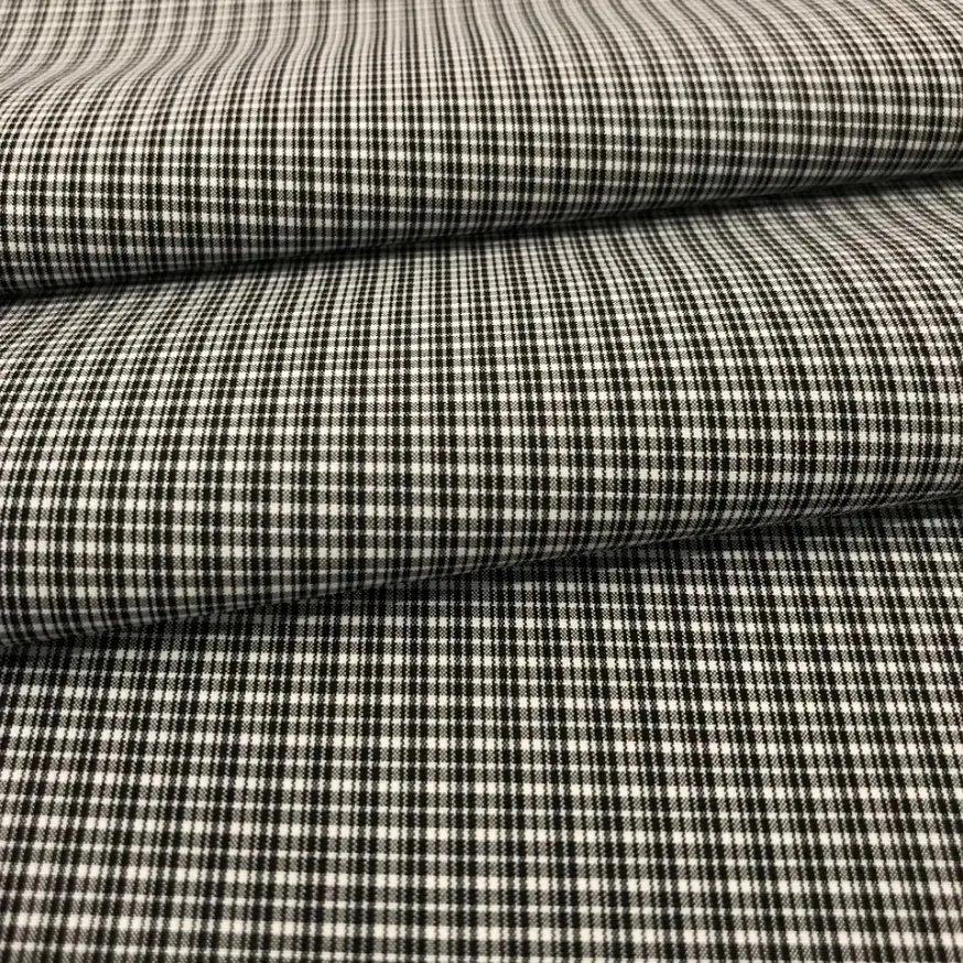 China Manufacturer Polyester Spandex Cation Gingham with Water Resistant for Textile Garment