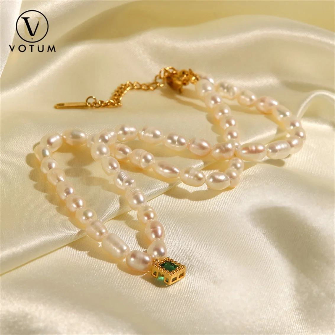 Votum OEM Factory 925 Sterling Silver Gold Plated Chinese Freshwater Pearl Personalizar Collar de espinela Joyas al por mayor