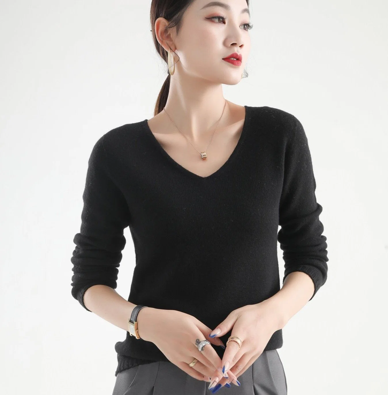 100% Fine Cashmere Ladies Classic Fashion V-Neck Pullover Sweater