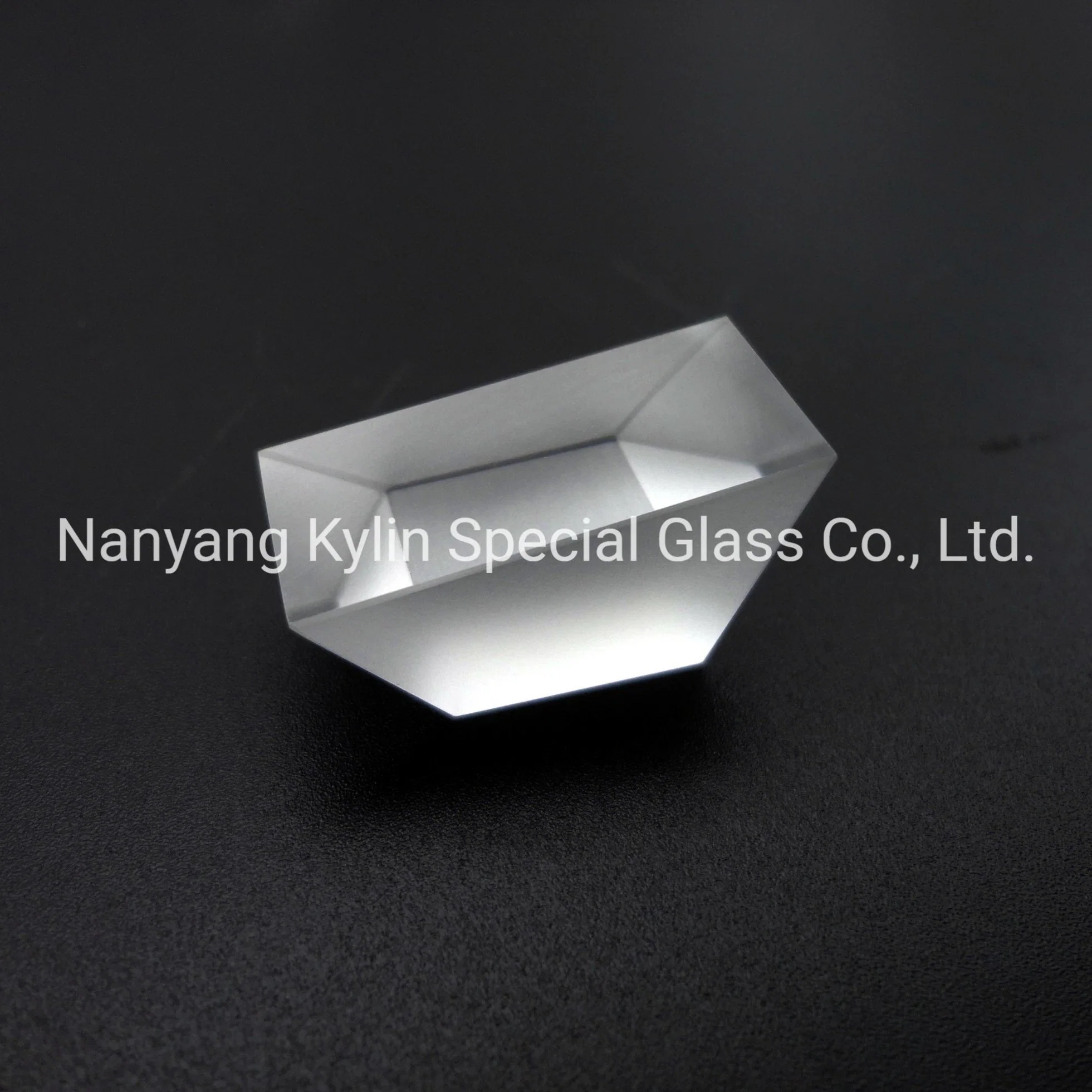 Experimental Grade Specialty Polyhedral Optical Prism for Optical Instrument