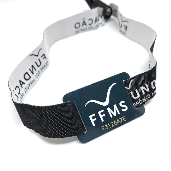 13,56MHz RFID Passive MIFARE Classic 1K variabler QR-Code NFC Armband Mit Stoffbändern