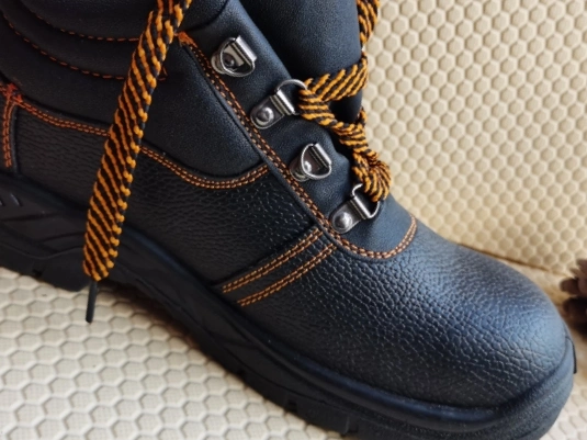 Embossed Cow Leather Upper Work & Safety Shoes with Steel Toe Cap