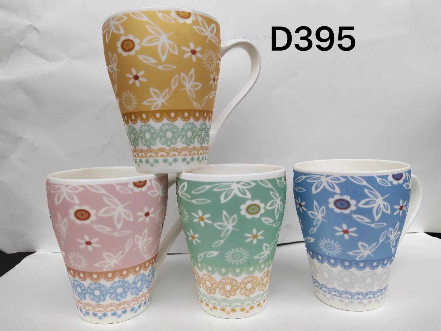 Set of 4 Butterfly Flower Patterns Design Porcelain Mugs Coffee Cup for Festival