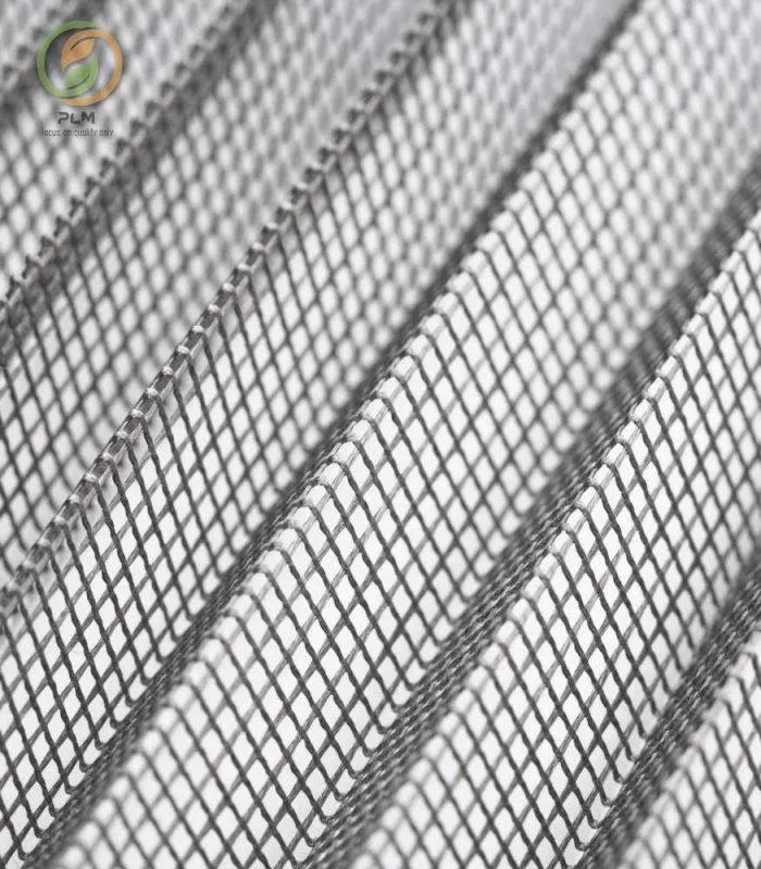 Europea Standard Fiberglass/Polyester Pleated Plisse Insect Screen Netting